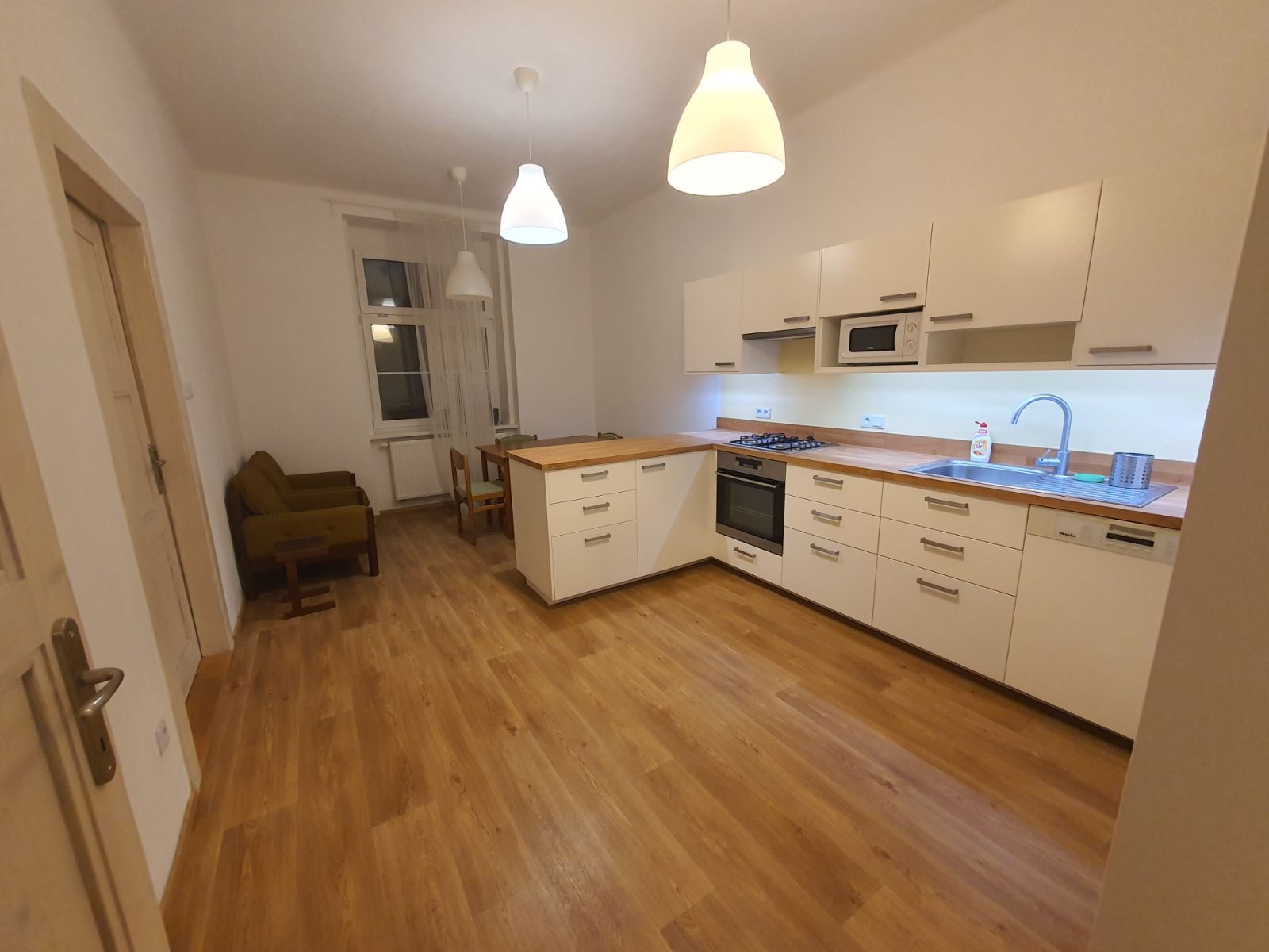 2kk - Dělnická, Praha - Holešovice