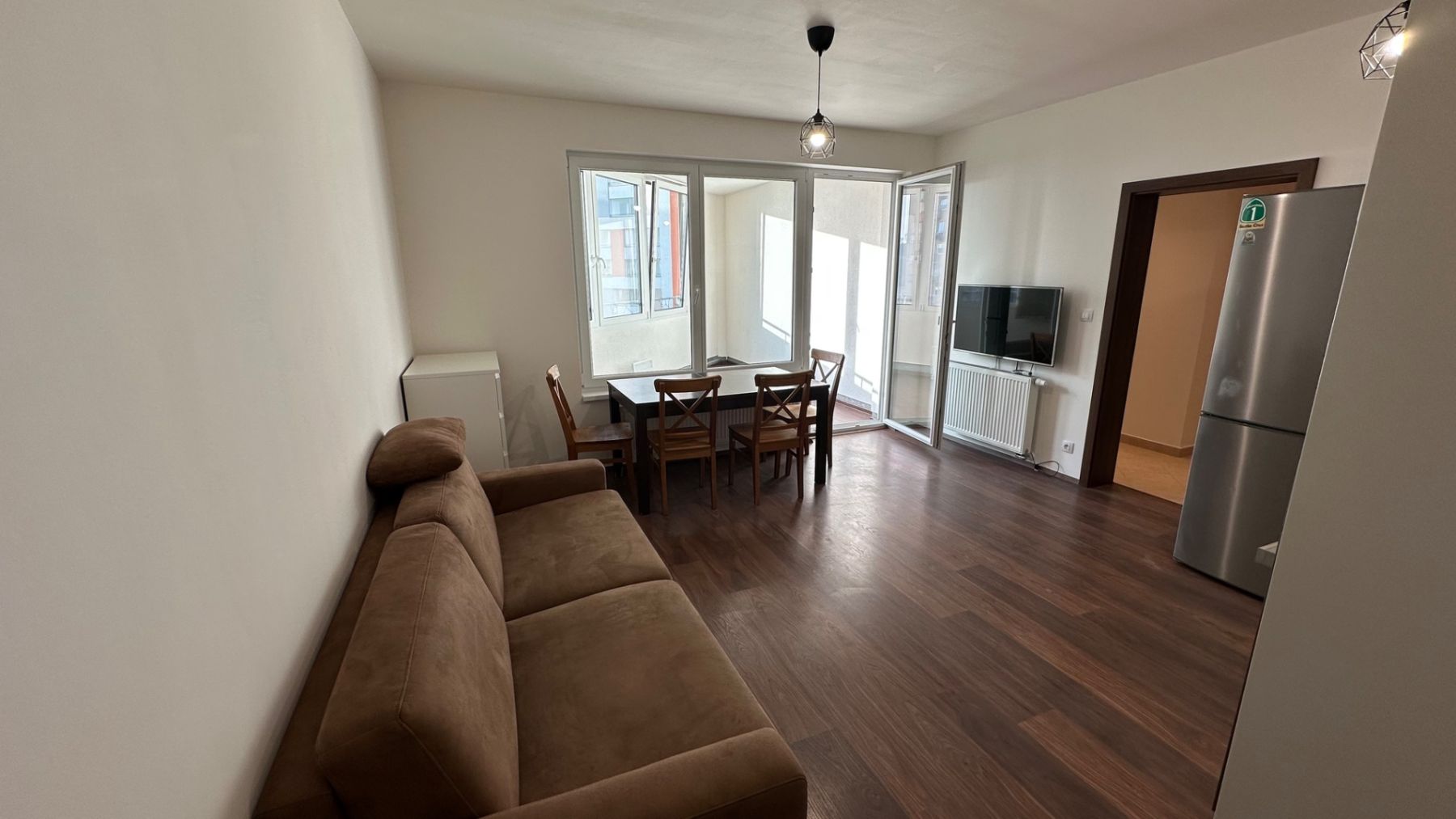 2kk - Modenská, Praha - Horní Měcholupy